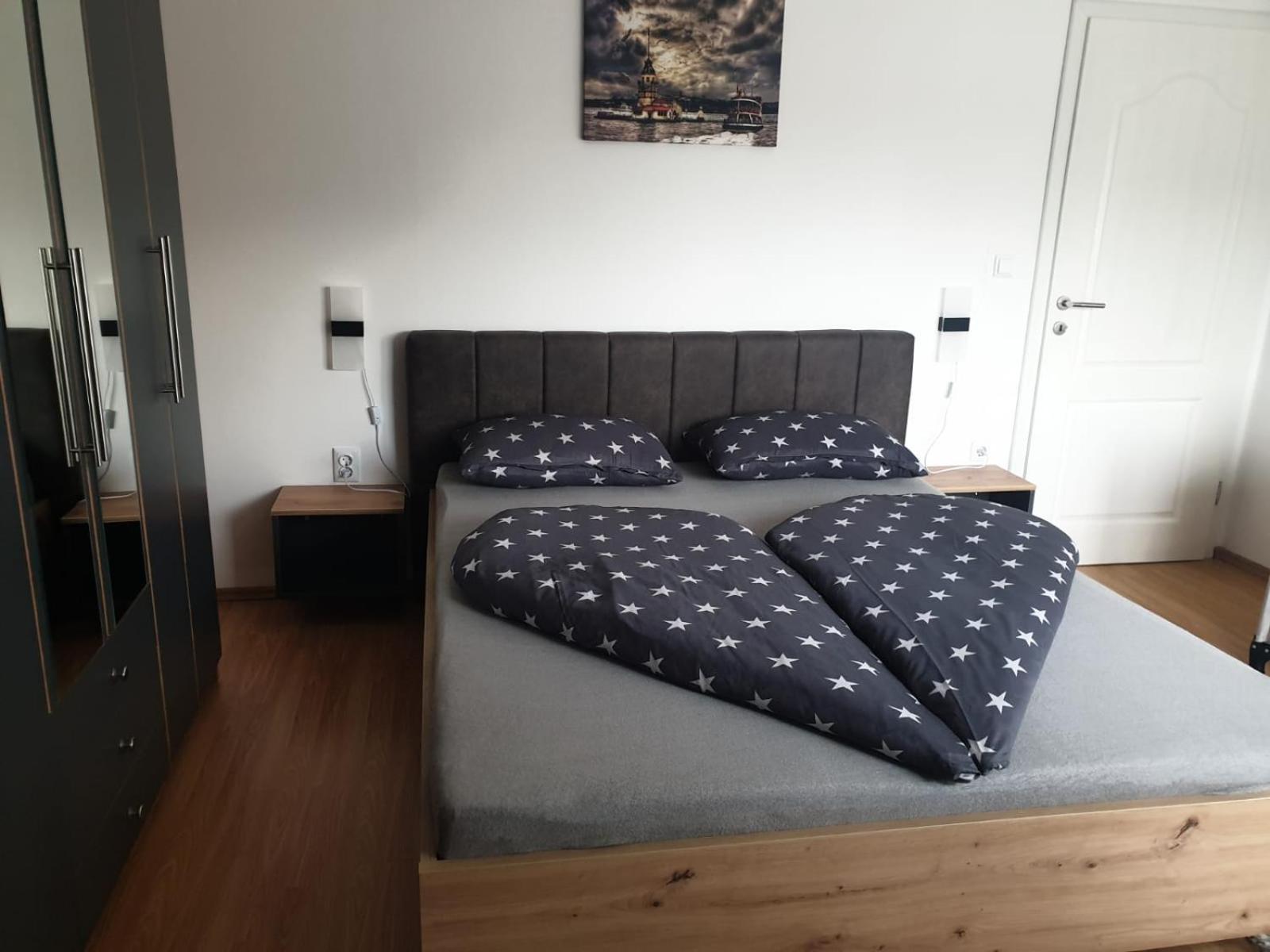 Sofia Apartment *