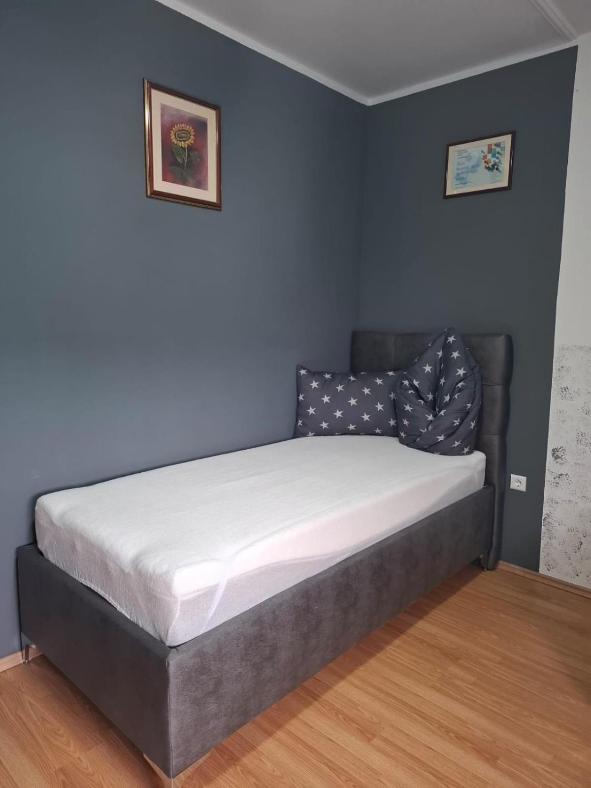 Sofia Apartment *